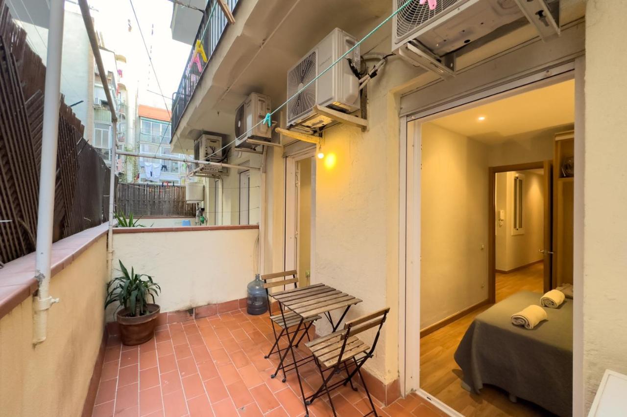 Aparteasy - Gracia Apartments Barcelona Zewnętrze zdjęcie